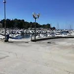 Апартаменты Center Sea *