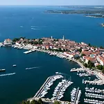 Апартаменты Center Sea *